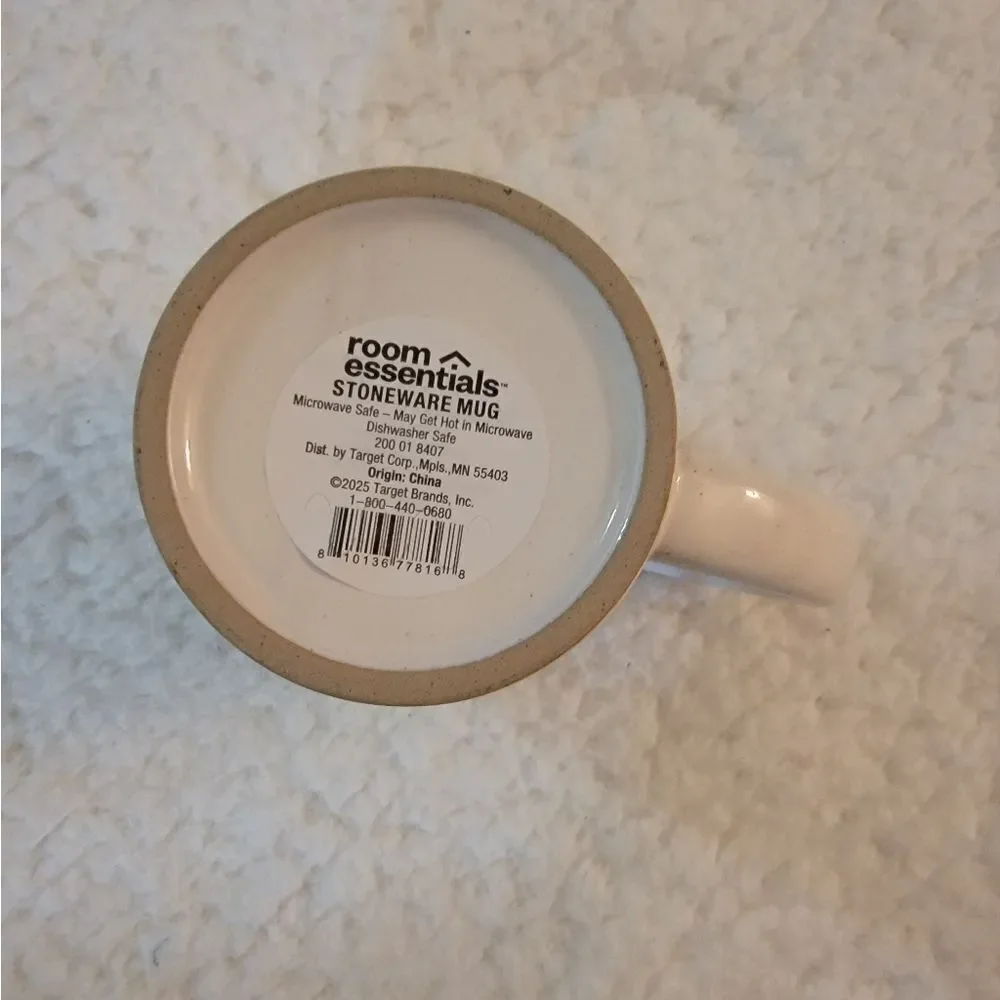 Room Essentials stoneware  embossed paw